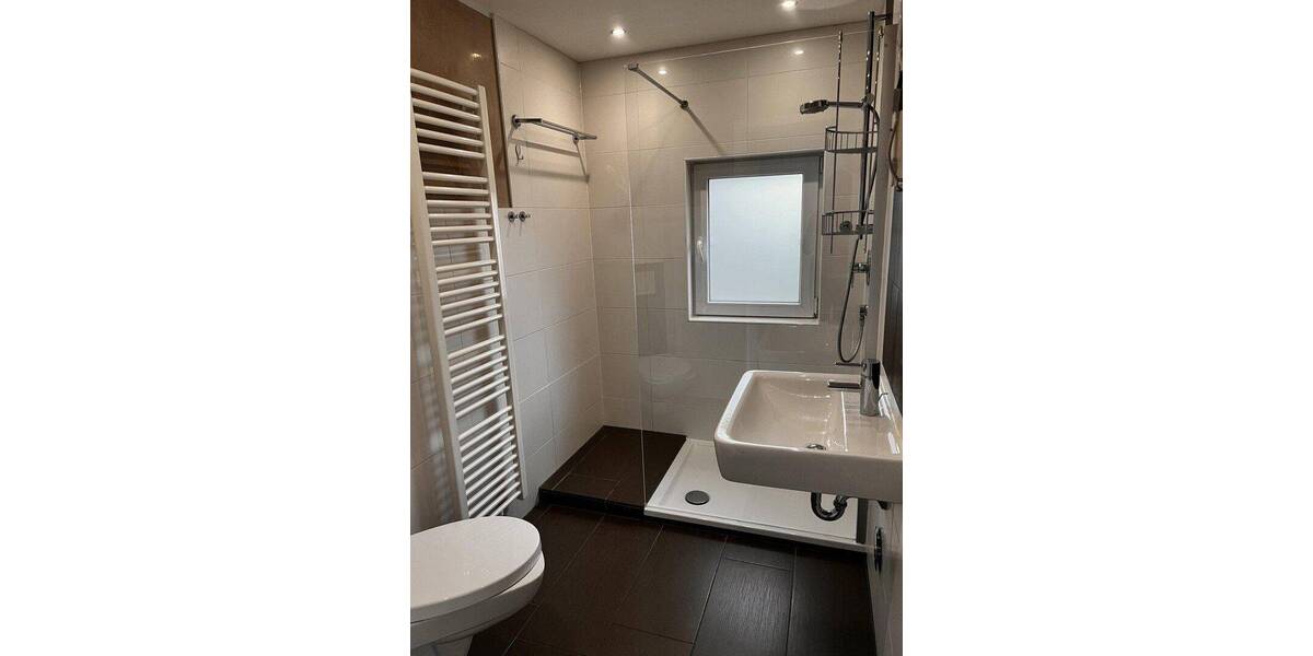 Etagenwohnung Leverkusen Hitdorf - 3 Zimmer, 98 m&sup2;, 339.995&euro; | Angebot:26914855