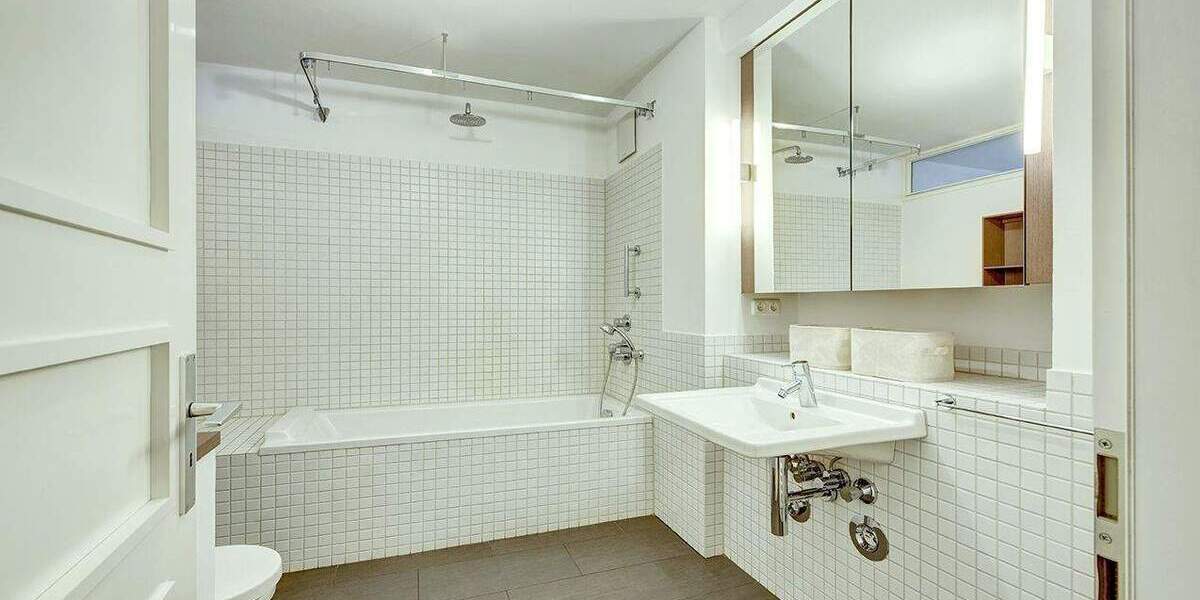 Etagenwohnung Düsseldorf / Derendorf Derendorf - 3 Zimmer, 100 m&sup2;, 709.000&euro; | Angebot:25532303