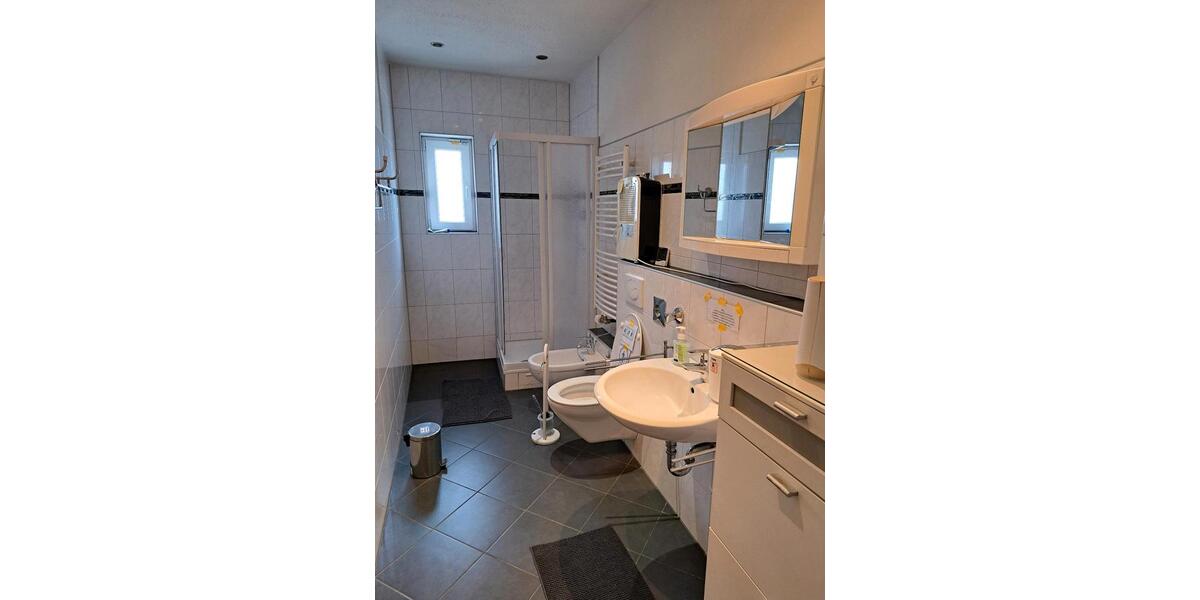 Etagenwohnung Leverkusen - 1 Zimmer, 20 m&sup2;, 550&euro; | Angebot:26439649