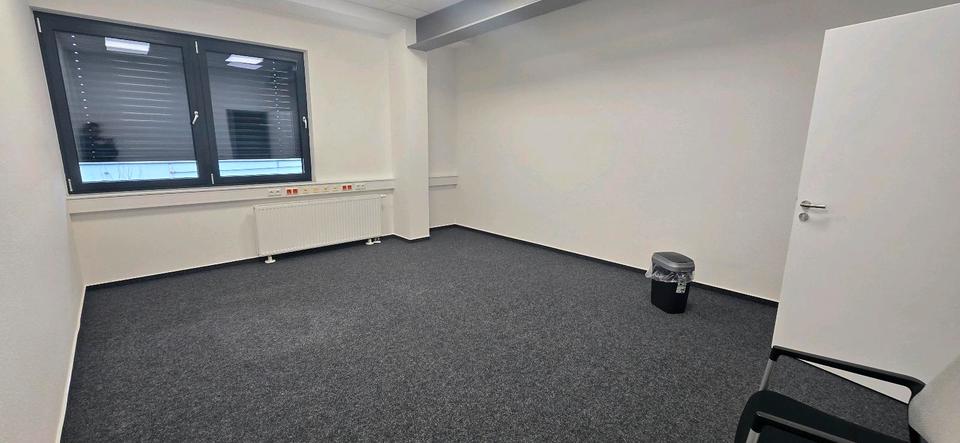 Gewerbeobjekt Köln Nippes - 750&euro; | Angebot:25978410