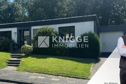 +++ 3503 - Bungalow mit viel Platz und Garage in ruhiger Lage von Herkenrath +++ 6 zimmer