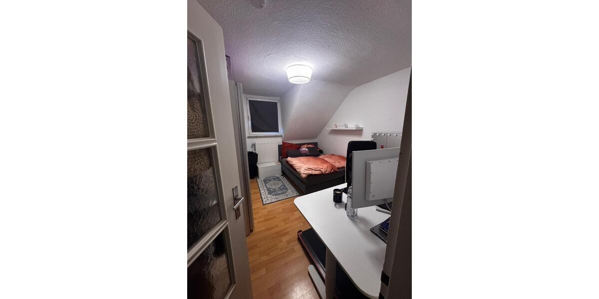Etagenwohnung Düsseldorf Derendorf - 2 Zimmer, 50 m&sup2;, 1.095&euro; | Angebot:26450211