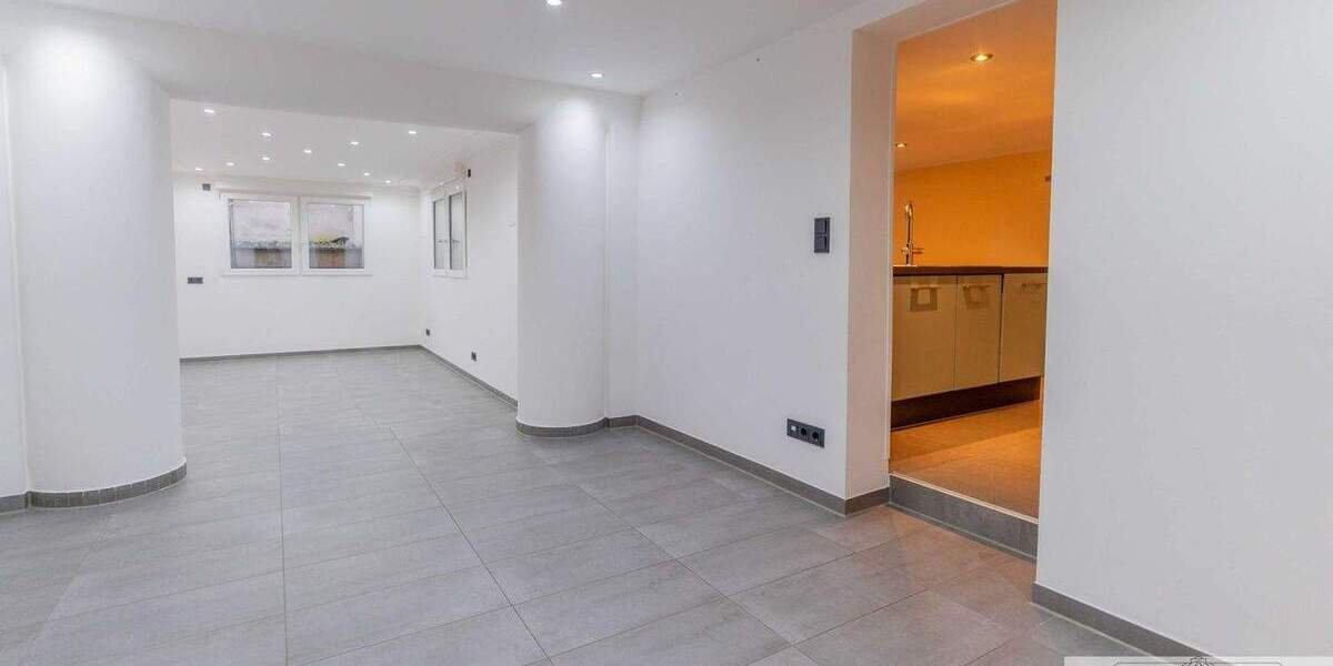 Reihenmittelhaus Düsseldorf Garath Garath - 6 Zimmer, 122 m&sup2;, 499.000&euro; | Angebot:25660965