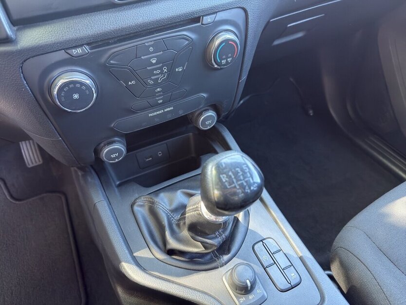 Ford Ranger XL Extrakabine 4x4 Klima Navi AHK Motor! 112.350 km 14.900 € Wuppertal 42327