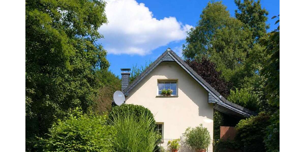 Einfamilienhaus Solingen Wald - 2 Zimmer, 55 m&sup2;, 245.000&euro; | Angebot:27427950