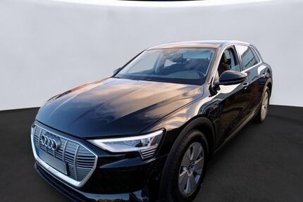 Audi e-tron 44.209 km 26.844 &euro; Hagen 58091