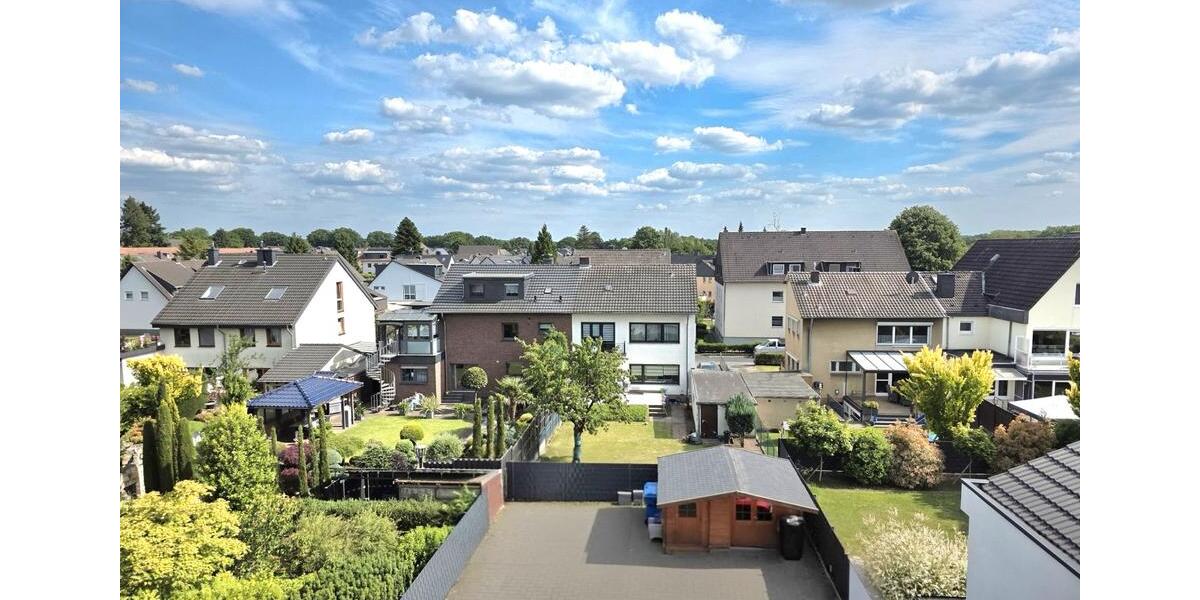 Exklusive 3 Zimmer Penthouse Wohnung mit EBK - provisionsfrei 3 zimmer