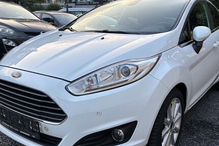 Ford Fiesta 128.600 km 6.500 &euro; Bergisch Gladbach 51469