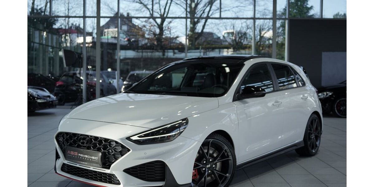 Hyundai i30 50.000 km 31.900 &euro; Remscheid/NRW 42855