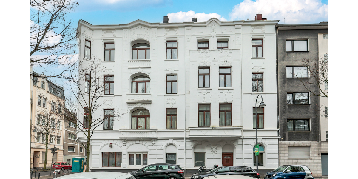 Großzügig geschnittene Eigentumswohnung in Köln-Mülheim 3 zimmer