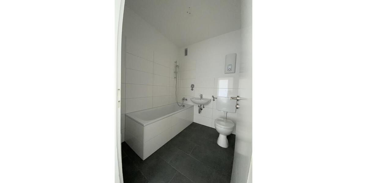 Etagenwohnung Remscheid Gemarkung Bergisch Born - 2 Zimmer, 58 m&sup2;, 429&euro; | Angebot:26270293