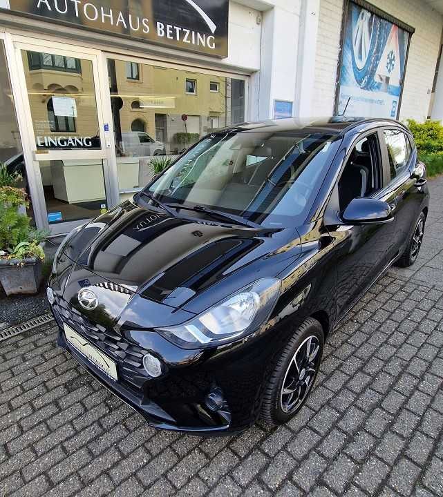 i10