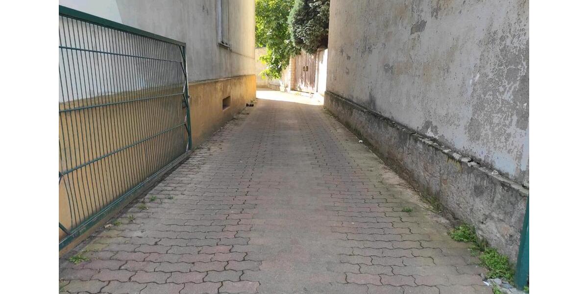 Mehrfamilien Haus 20 zimmer