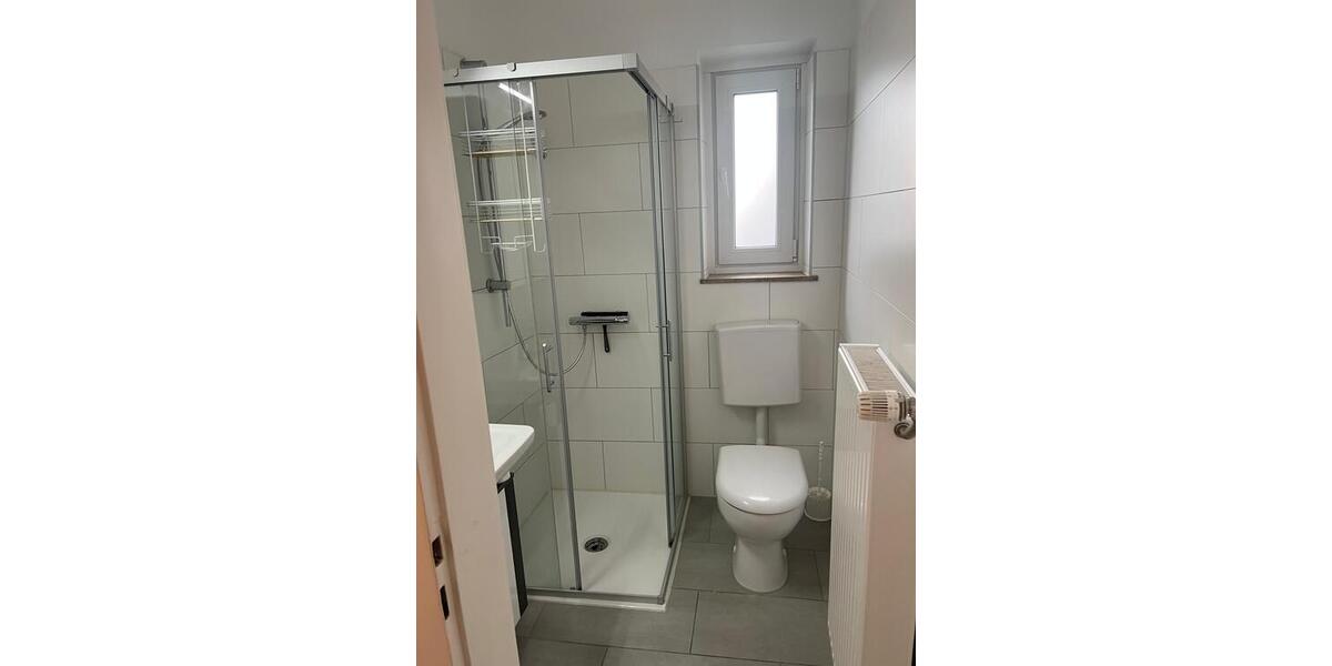 D-Zoo, attraktive möbl. 2 Zi. ETW, ruhig und Zentral , ca. 40qm Wfl., 8qm Nfl. im Keller zimmer