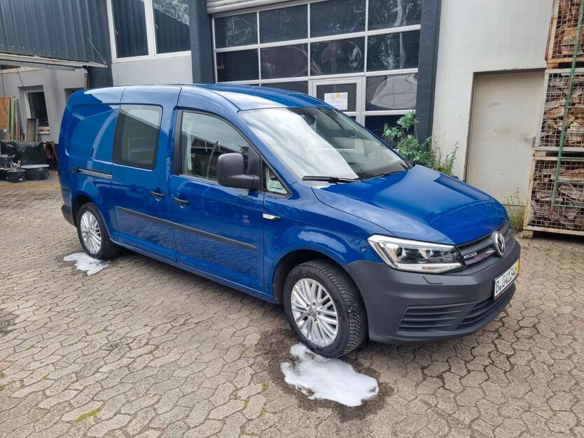 VW Caddy Maxi 85.000 km 14.900 € Düsseldorf 40627