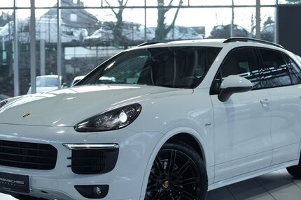 Porsche Cayenne 129.000 km 53.800 &euro; Remscheid/NRW 42855