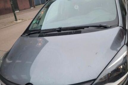 Opel Zafira 190.000 km 6.700 &euro; Düsseldorf 40231