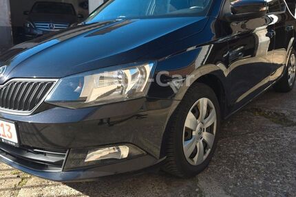 Skoda Fabia 130.800 km 6.700 &euro; Wuppertal 42283