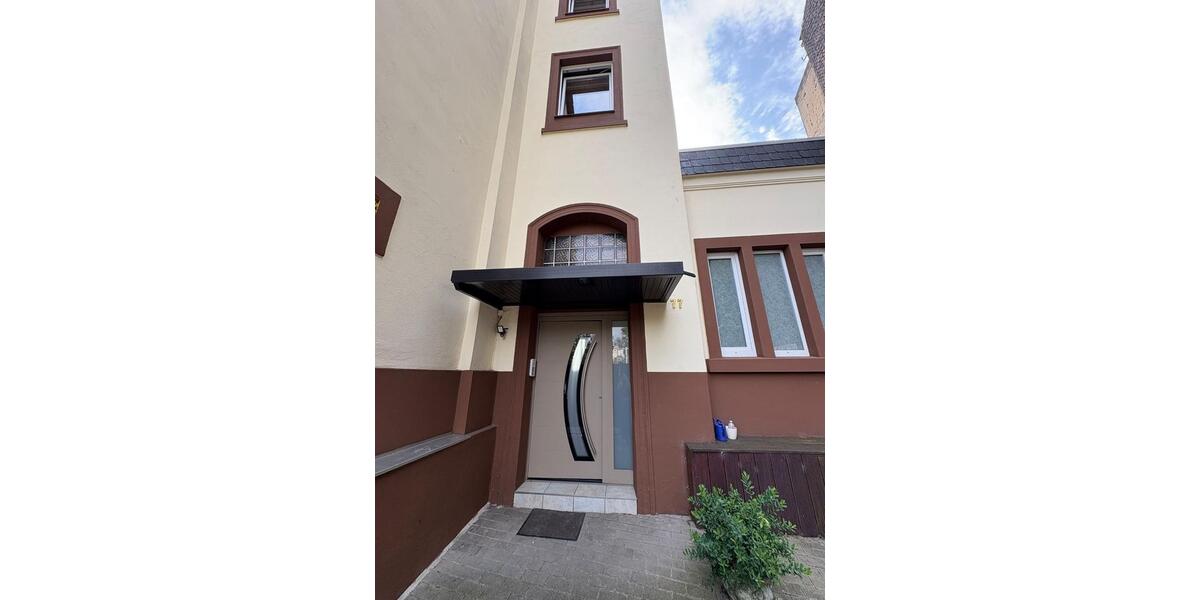 Dachgeschoßwohnung Hagen Hagen-Nord - 5 Zimmer, 120 m&sup2;, 850&euro; | Angebot:25146288