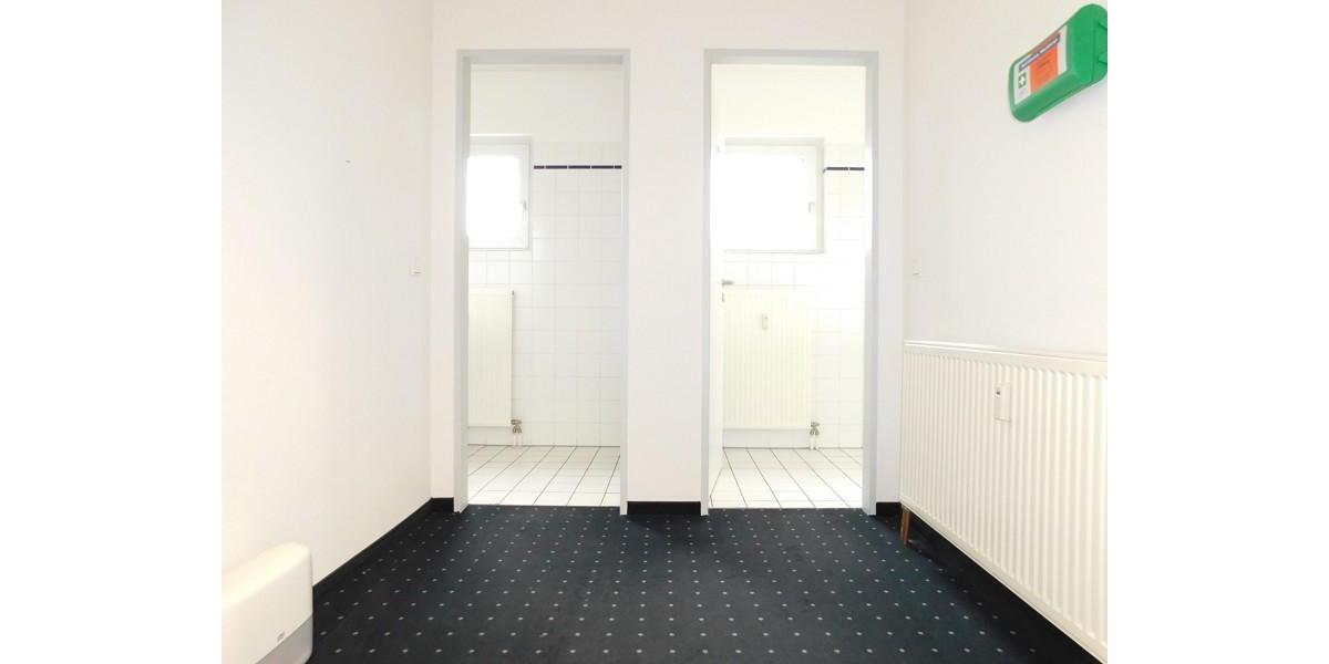 Vielseitig nutzbare Bürofläche am Nové-Mesto-Platz zimmer