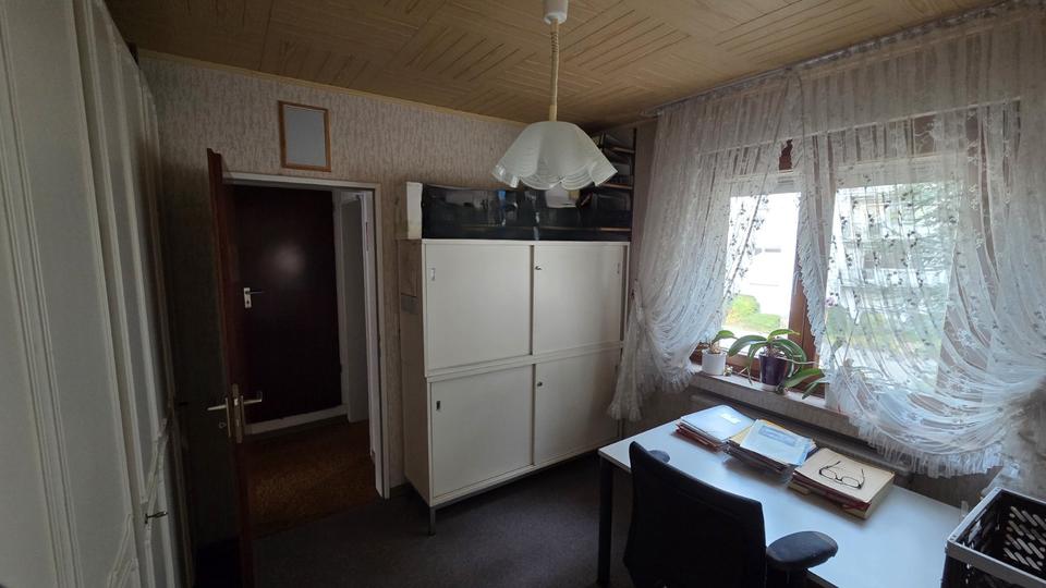 Reihenhaus Köln Chorweiler - 5 Zimmer, 97 m&sup2;, 380.000&euro; | Angebot:27120019