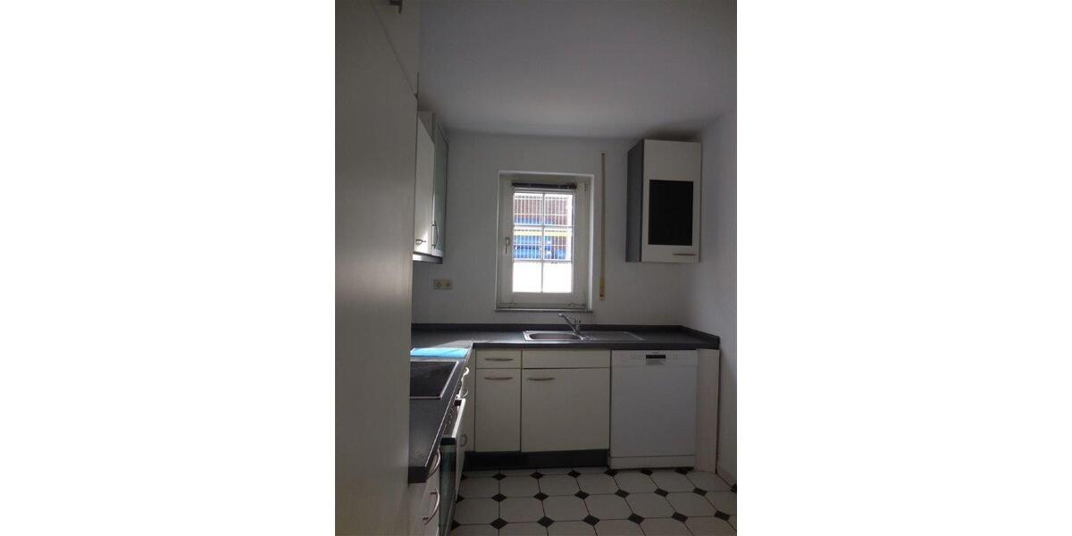 Gepflegtes 2-Zi-Häuschen mit Sonnenterrasse und Wintergarten in Lev-Rheindorf 2 zimmer