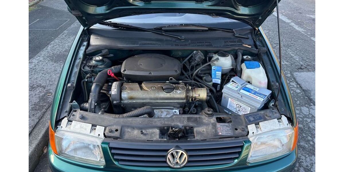 VW Polo 31.947 km 4.490 &euro; Gevelsberg 58285