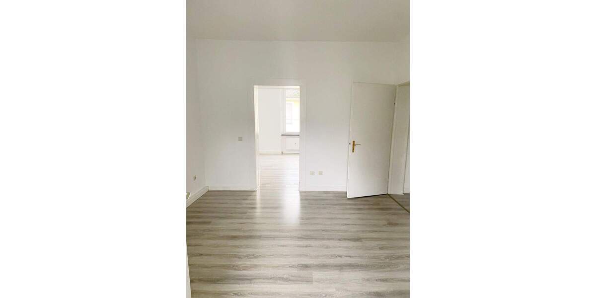 Mehrfamilienhaus, Wohnhaus Leverkusen Opladen - 9 Zimmer, 242 m&sup2;, 769.500&euro; | Angebot:25423570