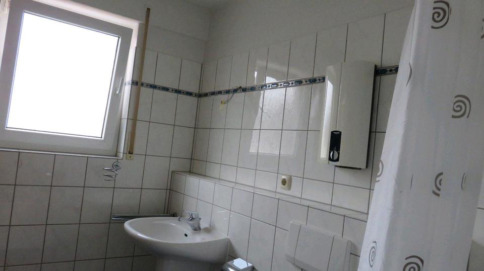Erdgeschoßwohnung Langenfeld (Rheinland) - 2 Zimmer, 63 m&sup2;, 620&euro; | Angebot:26446345