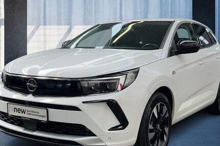 Opel Grandland (X) 61.143 km 21.990 € Köln 50939