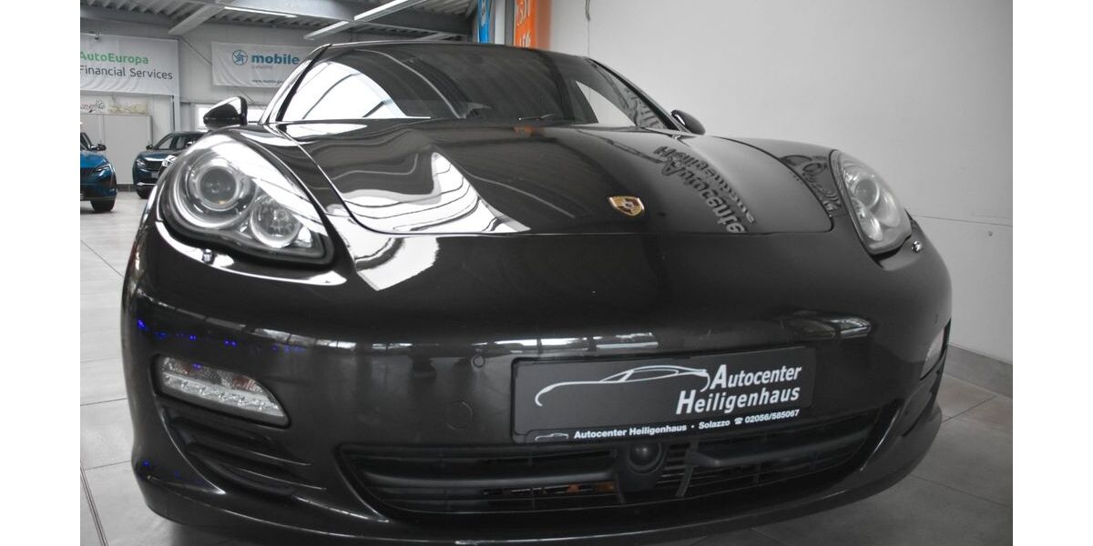 Porsche Panamera 152.197 km 22.580 &euro; Heiligenhaus 42579
