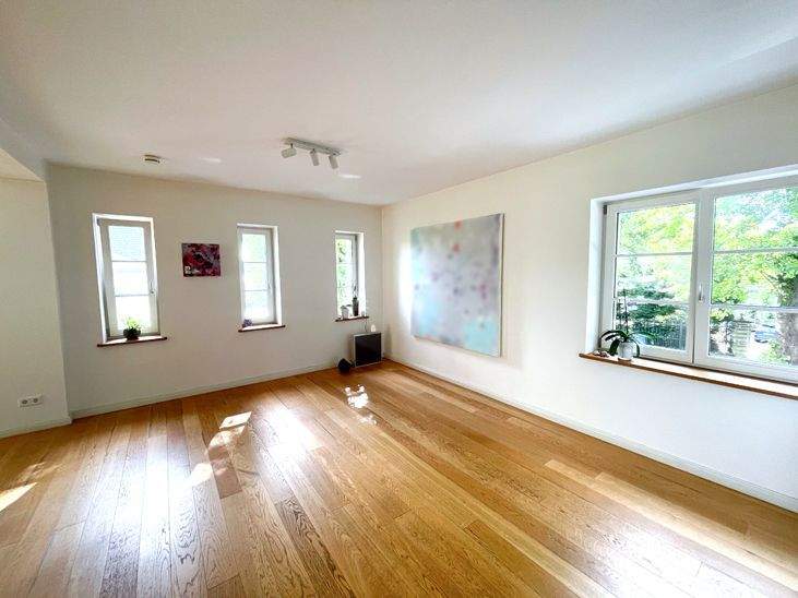 Einfamilienhaus Wermelskirchen - 7 Zimmer, 280 m&sup2;, 995.000&euro; | Angebot:25736868