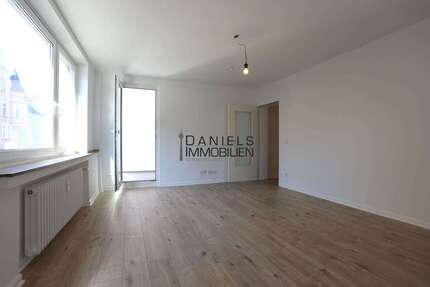 Wohnung Düsseldorf Eller - 2 Zimmer, 58 m&sup2;, 730&euro; | Angebot:26933950