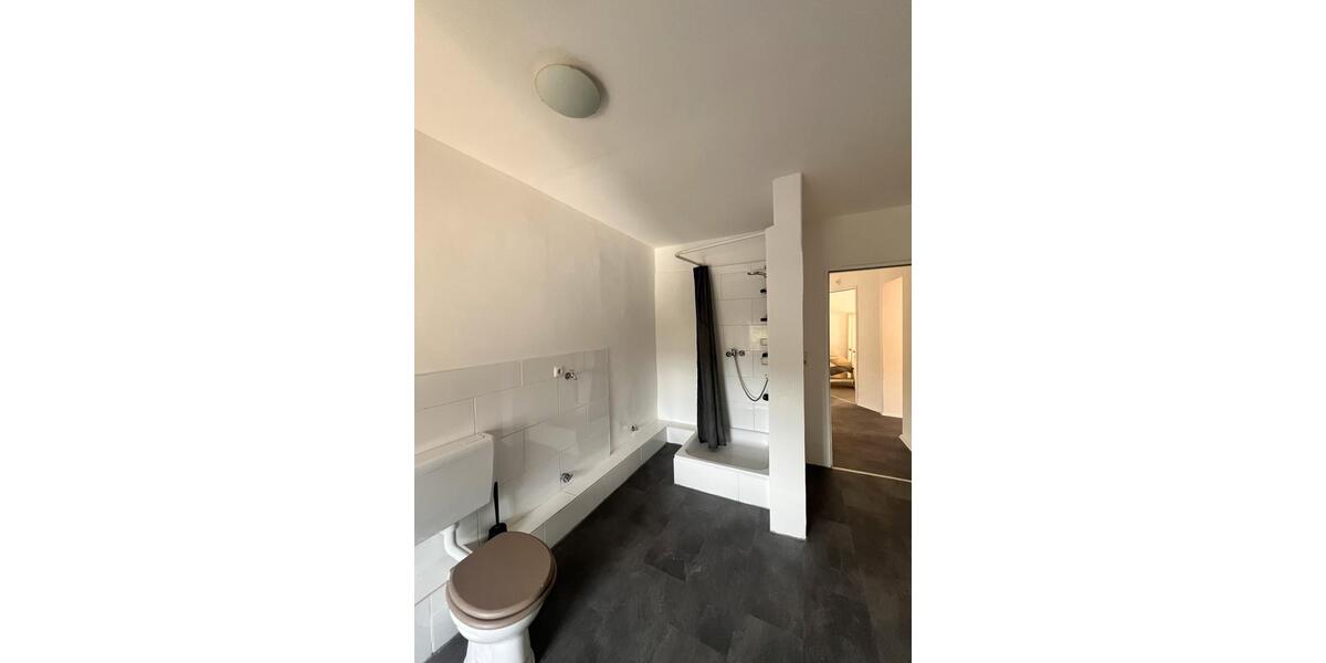 Dachgeschoßwohnung Wuppertal Dornap - 3 Zimmer, 100 m&sup2;, 700&euro; | Angebot:26414550