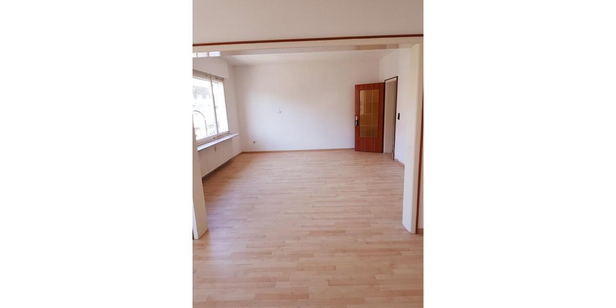 Großzügige 2,5 Zimmer Wohnung mit Garten mitten in Lüttringhausen 2.5 zimmer