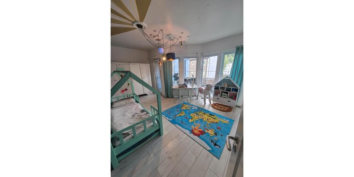 Etagenwohnung Hagen - 3 Zimmer, 219 m&sup2;, 270.000&euro; | Angebot:27440474