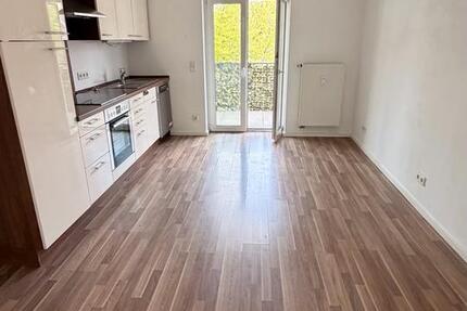 Wohnung Düsseldorf Oberbilk - 2 Zimmer, 61 m&sup2;, 820&euro; | Angebot:26415626