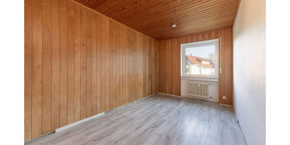 **RESERVIERT**Familienglück auf 4 Zimmern - mit sonnigem Südbalkon und Tiefgaragenstellplatz 4 zimmer