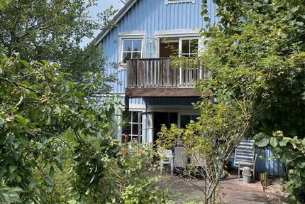 Freistehendes Einfamilienhaus mit EinliegerWohnung