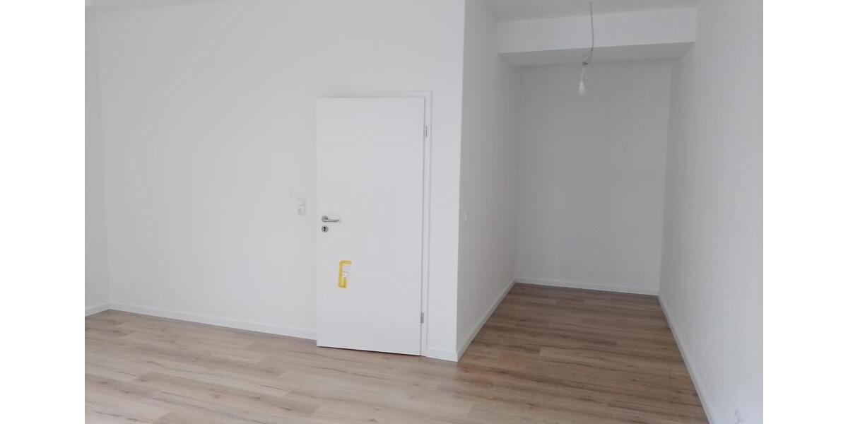 Erdgeschoßwohnung Düsseldorf Düsseltal - 4.5 Zimmer, 185 m&sup2;, 1.950&euro; | Angebot:26117423