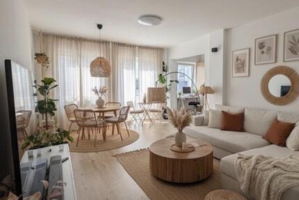 Wohnung Düsseldorf Stadtmitte - 4 Zimmer, 111 m&sup2;, 1.966&euro; | Angebot:26237451