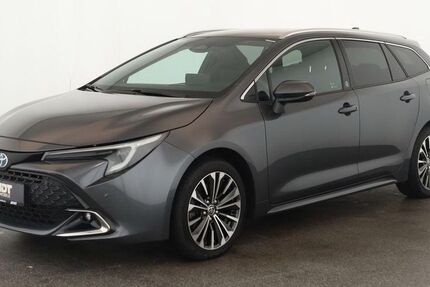 Toyota Corolla 26.900 km 27.584 &euro; Düsseldorf 40233