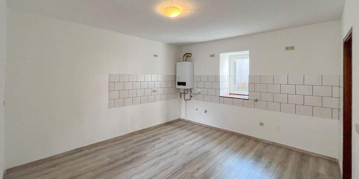 Etagenwohnung Hagen Wehringhausen - 3 Zimmer, 97 m&sup2;, 670&euro; | Angebot:26796176