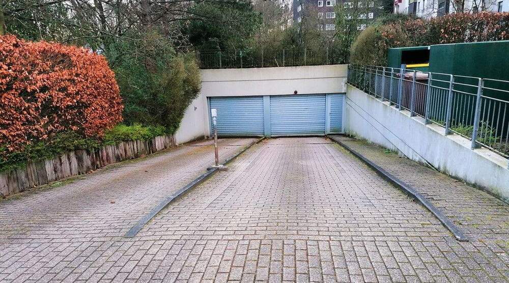Garagen / Stellplätze Bergisch Gladbach / Frankenforst Frankenforst - 28.500&euro; | Angebot:25666743