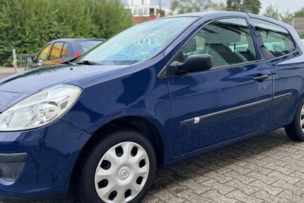 Renault Clio 158.754 km 2.899 &euro; Wuppertal 42285