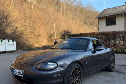 Mazda MX-5 95.000 km 16.900 &euro; Solingen 42651