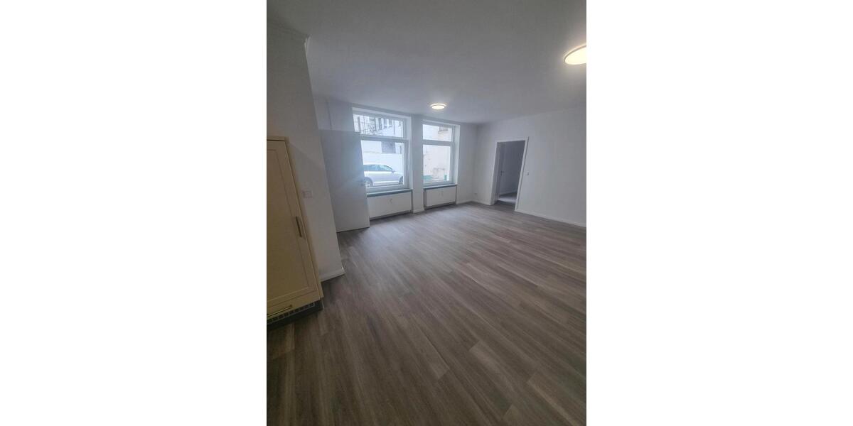 Erdgeschoßwohnung Wuppertal Elberfeld - 2 Zimmer, 60 m&sup2;, 870&euro; | Angebot:25336544
