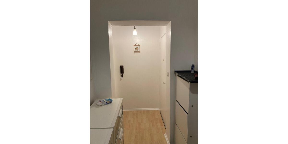 Etagenwohnung Düsseldorf Oberbilk - 3 Zimmer, 60 m&sup2;, 750&euro; | Angebot:25454157