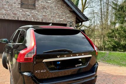 Volvo XC60 139.000 km 21.900 &euro; Ratingen 40882