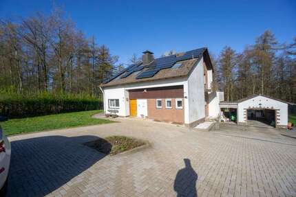 Haus Remscheid Gemarkung Bergisch Born - 4 Zimmer, 183 m&sup2;, 497.000&euro; | Angebot:27398172